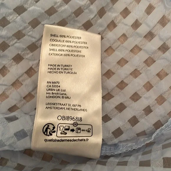 😍 NWT Anthropologie powder blue, mesh-like puffed sleeve top. L. Gorg!! - Picture 10 of 11